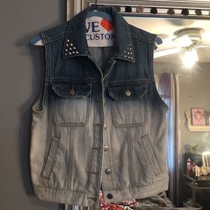 Jean vest with studs and ombré detail size medium